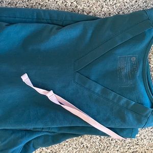 Caribbean Blue Figs Scrub Set